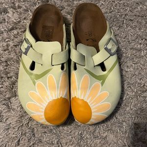 Sunflower birk clog
